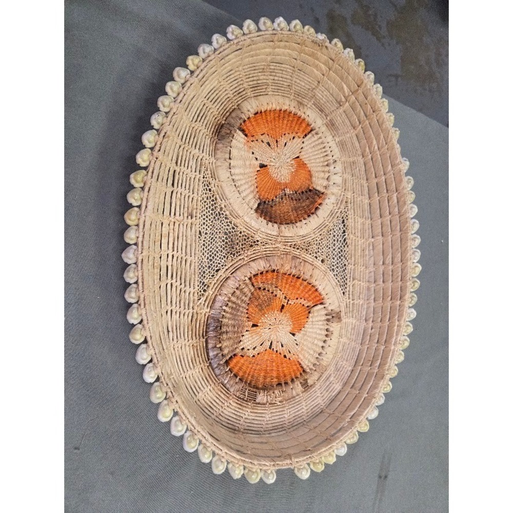 Vintage Oval Woven Straw Basket Cowrie Shell Trim Boho Wall Decor Tray Orange